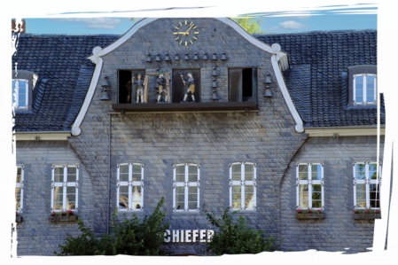 Glockenspiel im Schiefer